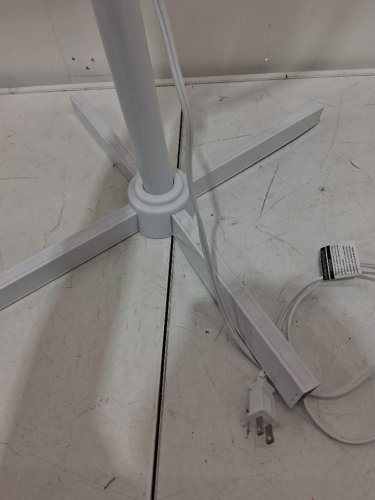 Tooltech 3-Speed oscillating pedestal fan - 16" - white (model: 100077) image 3