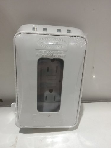 HUBBELL TAYMAC 6-in-1 Weatherproof In-use Power Outlet Cover - Up to 3.5" - White (Model: ML450WCN) image 3