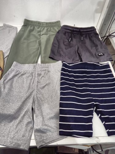 6 ASSORTED BOY'S CLOTHES - SIZES 6-8 - ASSORTED BRANDS image 4