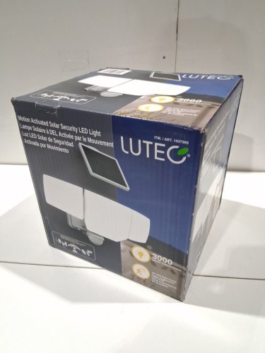 LUTEC MOTION ACTIVATED SOLAR SECURITY LED FLOOD LIGHT - 5000K - 3000LM - WHITE (MODEL: 1937995) image 2