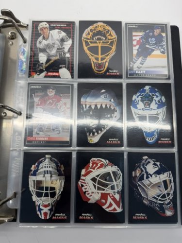APPRX 630+ ASSSTD PINNACLE 1992/93 HOCKEY CARDS image 5