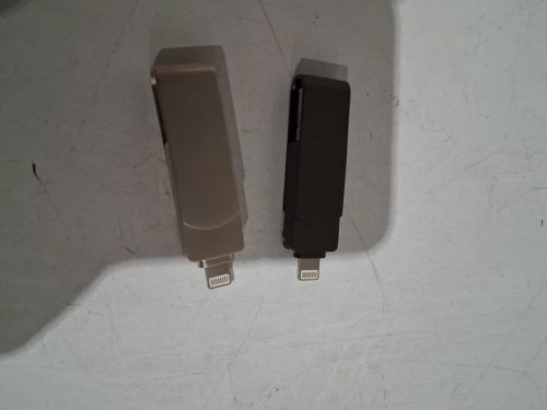 2PK Y-Disk USB Flash Drive for iPhone - USB-A, MICRO USB, lightning - 128gb - light grey/dark grey image 2