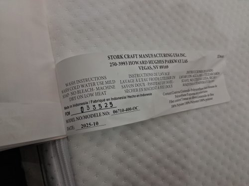 GRACO PREMIUM FOAM CRIB AND TODDLER MATTRESS WITH REMOVEABLE COVER - 28" x 52" x 4.5" - WHITE - (model: 06710-400-oc) image 4
