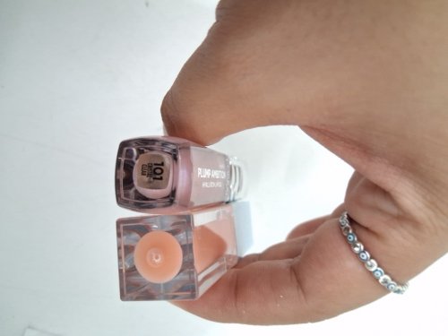2pc assorted lip products - assorted brands, colours and sizes - l'oreal paris plump ambition hyaluronic lip oil / unknown brand lip gloss image 3
