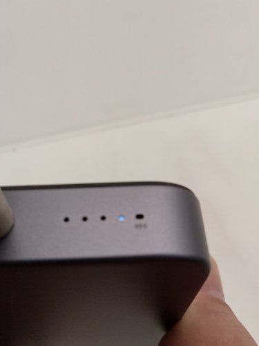 UGREEN Ultra-Slim Qi2 15W Magnetic Portable Wireless Power Bank - 10000mAh - Black - (Model: PB570) image 5