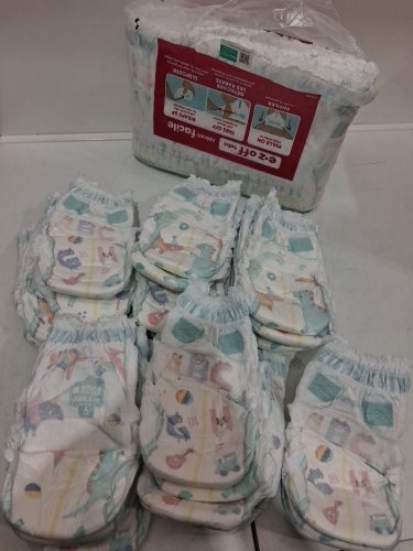 63pk PAMPERS CRUISERS 360 - SIZE 6 (35+LBS) image 4