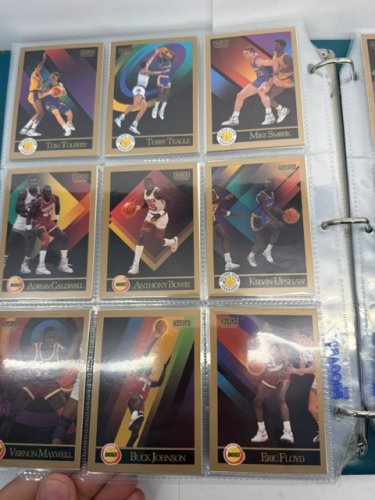 350+ APPROX ASSSTD 1990/91 SKYBOX NBA BASKETBALL CARDS image 16