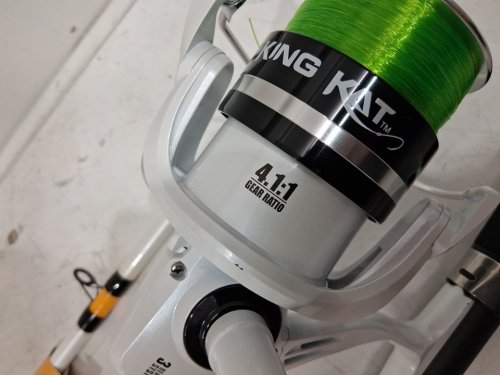 BPS King Kat Rod and Reel Spinning Combo - 4:4:1 - heavy action - 11ft (model: cbk1180hs-2) image 3