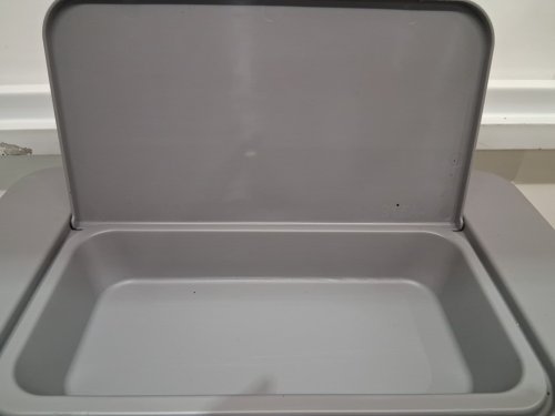Igloo MaxCold Latitude wheeled Roller Cooler - 62qt/58L - grey/BLUE - (model: 1654526) image 4