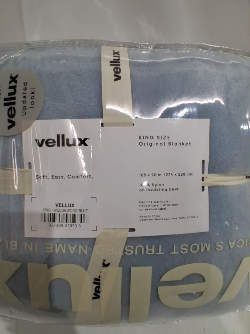 VELLUX ORIGINAL SOFT BRUSHED MICROFIBER FLEECE BLANKET - king (108"x90") - wedgewood blue (model: 1B07219) image 3