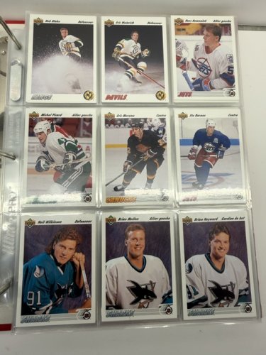 1300+ APPROX ASSSTD 1991/92/93 NHL UPPER DECK HOCKEY CARDS IN ENGLISH AND FRENCH VERSIONS image 24
