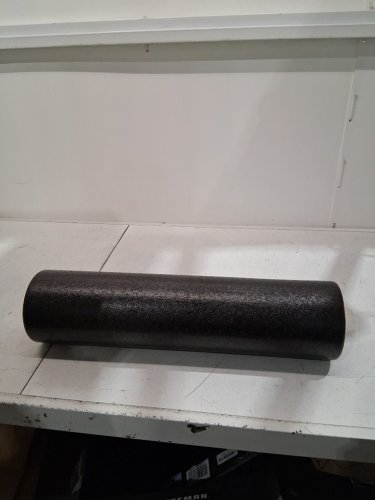 AMAZON BASICS HIGH-DENSITY ROUND FOAM ROLLER FOR YOGA & EXERCISE - 24" - BLACK (MODEL: EPPBK-24-1) image 3