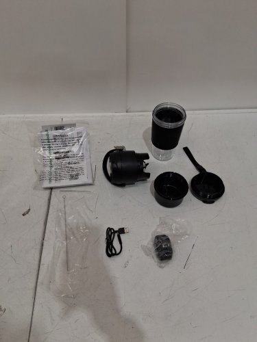nutribullet Flip Portable Blender Tritan Cup with Sleeve - 20oz - black (model: NBG-300) image 3