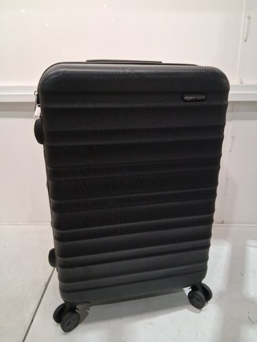 AmazonBasics Hardside Spinner roller Travel Luggage Suitcase - 26" - black image 2