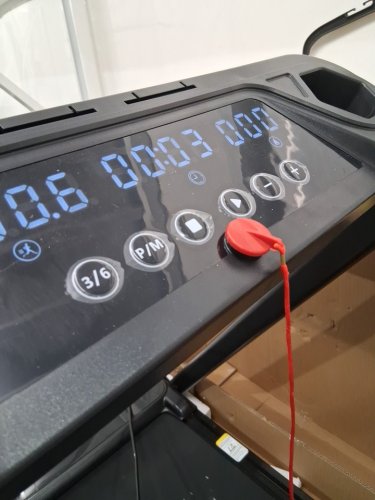 ROBORE ELECTRIC FOLDABLE TREADMILL WITH LED DISPLAY - 300LBS CAP - 3.0HP - 7.5MPH - BLACK (MODEL: SF10) image 5