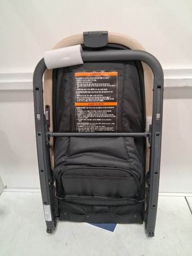 Maxi-Cosi 2-in-1 Kori BABY Rocker with washable liner and one hand recline - beyond GRAPHITE (model: 25007cgpe) image 4