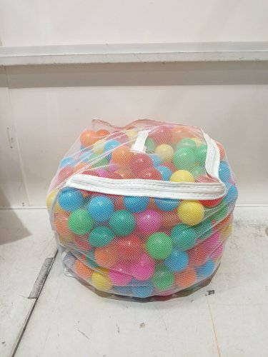 400pk Amazon Basics BPA Free Plastic Ball Pit Balls - 2.3" balls - 6 bright colors (model: 76188) image 3