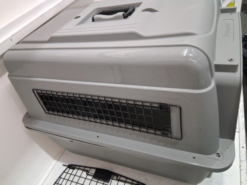 PETMATE SKY KENNEL 30LBS TO 50LBS - GREY (MODEL : 00300) image 4