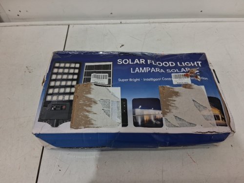 2PK SOLAR FLOOD LIGHTS WITH REMOTES, beaming angle - 7000K - BLACK image 2