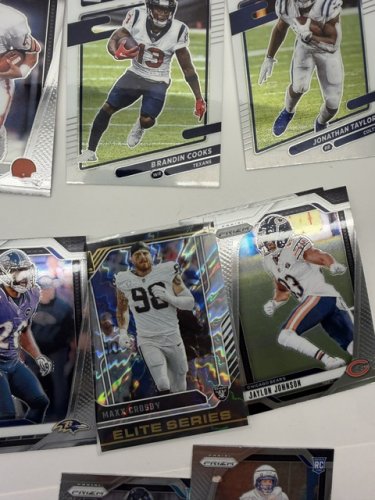 95 ASSTD FOOTBALL CARDS image 16