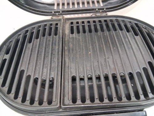 Coleman RoadTrip 225 Portable TABLETOP Propane Grill with INSTASTART IGNITION - 225 SQ.IN 11000BTU - RED - (model: 9901) image 6