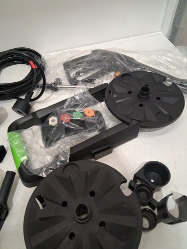 SWIPESMITH ELECTRIC PRESSURE WASHER WITH HOSE REEL, 4 QUICK-CONNECT NOZZLES, AND FOAM CANNON - 2.6 GPM - 3500 MAX PSI - GREEN/BLACK (MODEL: SI-TH004) image 4