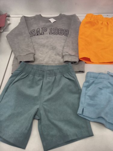 6 ASSORTED BOY'S CLOTHES - SIZE 3 - ASSORTED BRANDS image 2