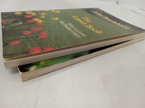 2 Assorted Gardening Books: The Lawn Book and Annual Flowers by John Bradshaw image 4