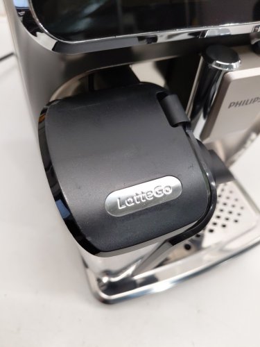 philips lattego 5500 series fully automatic espresso machine with built-in grinder - grey chrome (model: EP5544/90) image 5