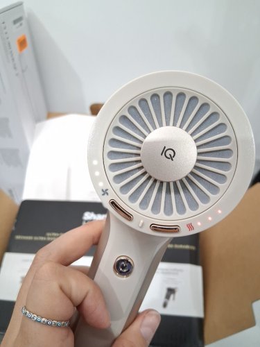 SHARK HYPERAIR FAST-DRYING HAIR DRYER WITH IQ STYLING ATTACHMENTS - BRONZE/STONE - (MODEL: HD112cco) image 4