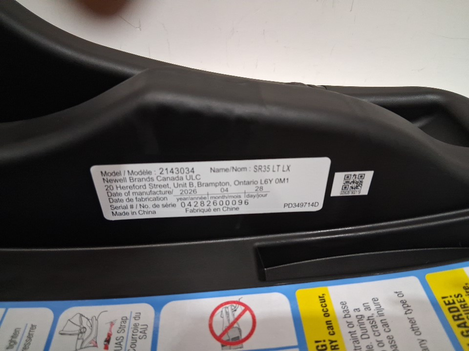 GRACO SNUGRIDE 35 LITE LX INFANT CAR SEAT - GOTHAM FASHION BLACK/GREY (MODEL: 2143034) image 8