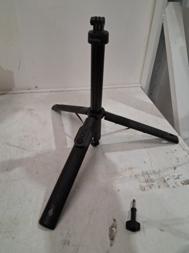 SmallRig Extendable Selfie Stick Tripod STAND with Remote & Phone Clamp - 11" TO 59" - BLACK image 3