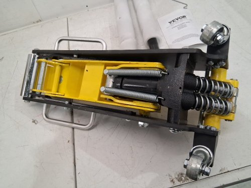 LOW-PROFILE HYDRAULIC FLOOR JACK WITH DUAL PISTONS - 1.5-TON CAPACITY - YELLOW/BLACK (MODEL: WD-B-01500-B00-0) image 6