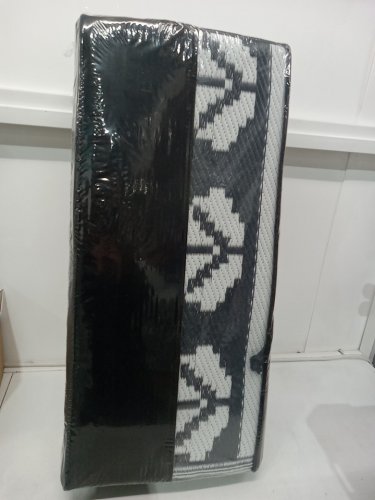 Reversible Water-Resistant Outdoor Rug - 9FT X 12FT - Black/White Geometric image 4