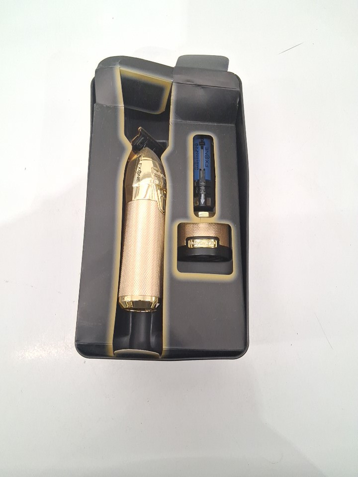 BaBylissPRO FX ONE Trimmer with T-Blade, Cordless with battery charger - GOLD (model: fx799G) image 2