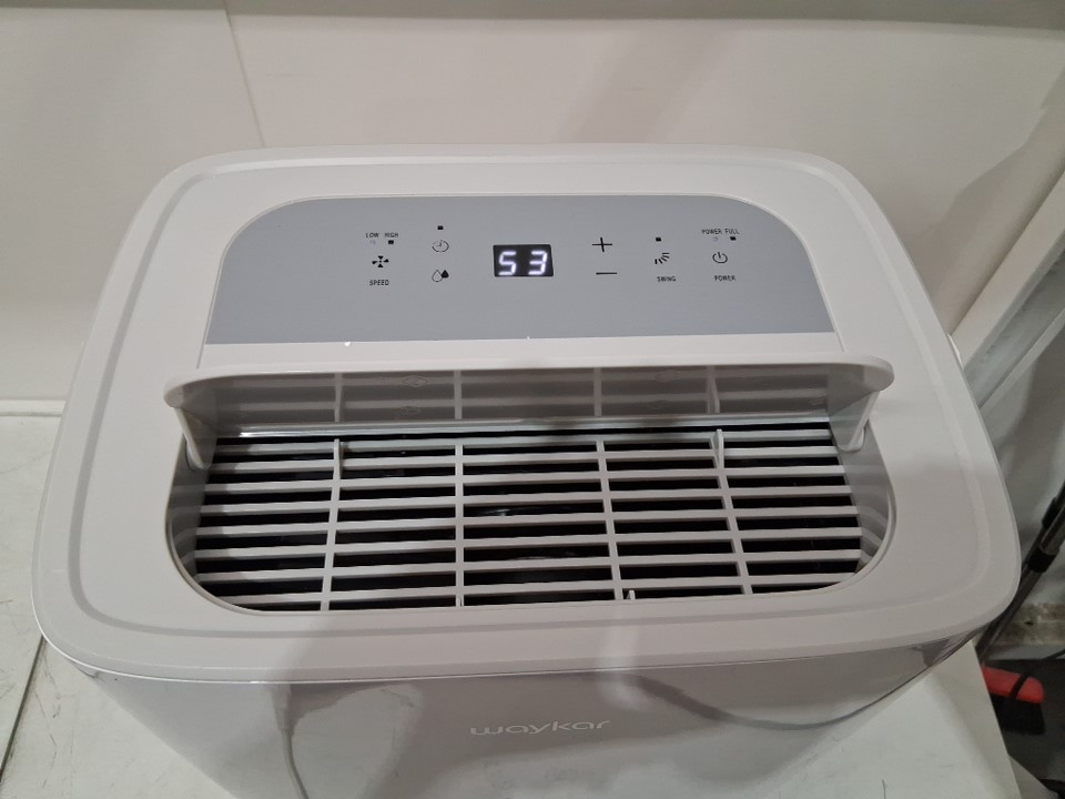 WAYKAR DIGITAL ENERGY STAR DEHUMIDIFIER - 5000SQ.FT COVERAGE - 1.4GAL. TANK - WHITE (MODEL: jd025ce-80) image 5
