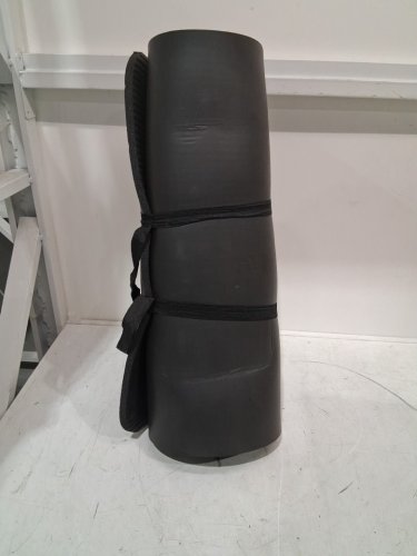 AMAZON BASICS YOGA/EXCERSISE MAT - 74'' X 24'' - BLACK image 2