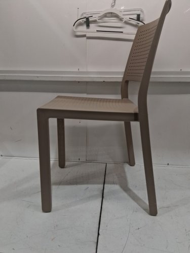 multipurpose Scab Commercial Stacking Chair - 300lbs cap - beige (model: 1975499) image 3