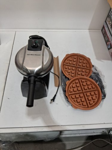hamilton beach durathon removable grid belgian waffle maker - black (model: 26031g) image 3