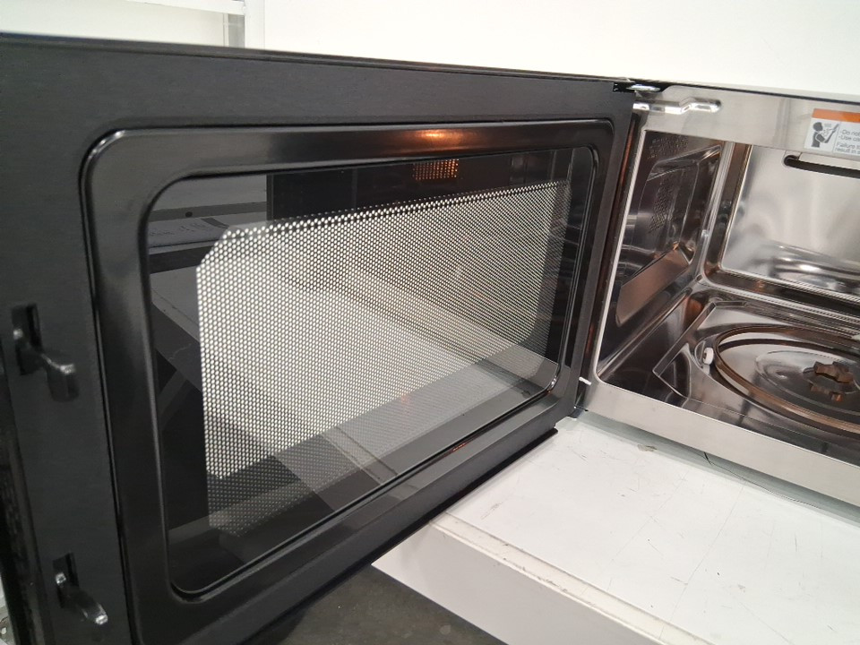 DANBY MULTIFUNCTION COUNTERTOP MICROWAVE/AIR FRYER - 1.3 CU.FT. - STAINLESS STEEL/BLACK - (MODEL: DBMW1361ABSS) image 8