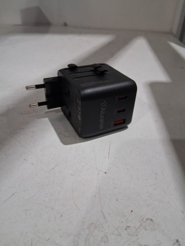 Aluratek Universal Travel Adapter - 20W - black (Model: ATCP20F) image 3