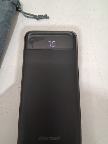 CHARMAST POWER BANK WITH BUILT IN CABLES - 10000 MAH - 5 3/4" - BLACK (MODEL: W1148) image 4