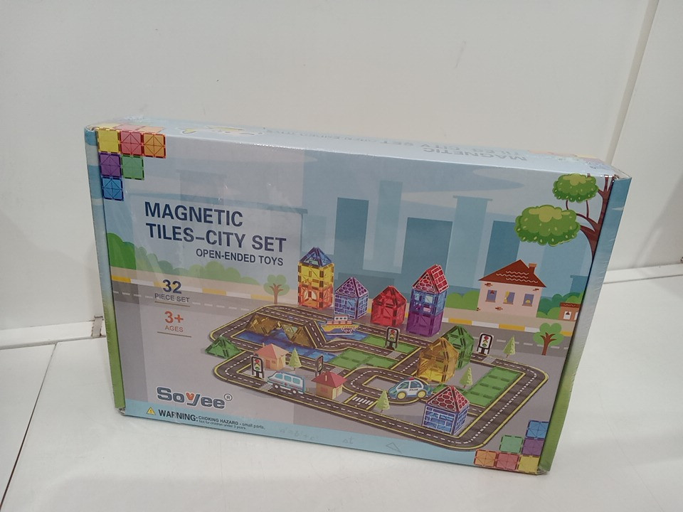 32PC Soyee Magnetic Tiles Road Building City Set with Vehicles image 2