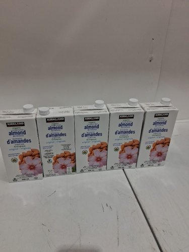 5PK Kirkland Signature Organic Almond Beverage - 946mL Each - unsweetened image 3