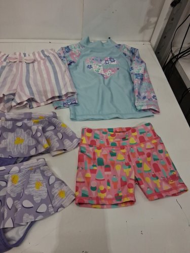 7 ASSORTED GIRLS CLOTHES - SIZE 3T image 4