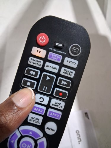 ONN. 6-DEVICE UNIVERSAL REMOTE CONTROL - COMPATIBLE WITH ALL MAJOR BRANDS - BLACK image 3