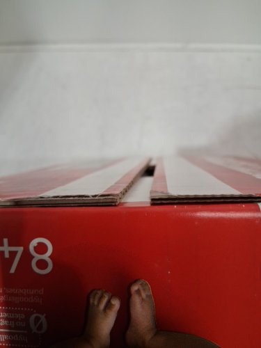 84PK HUGGIES LITTLE SNUGGLERS DIAPERS - SIZE NB image 3