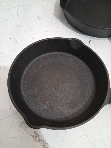 3pc cast iron skillets - 6" / 8" / 10" - cast iron/black image 4