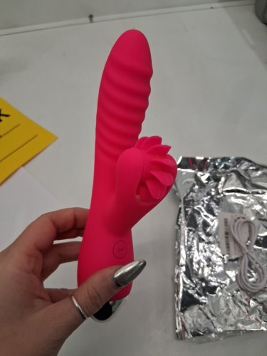 ADULTS G Spot Vibrator 10 Different Tongue Licking Patterns WITH HEAT- PINK image 3