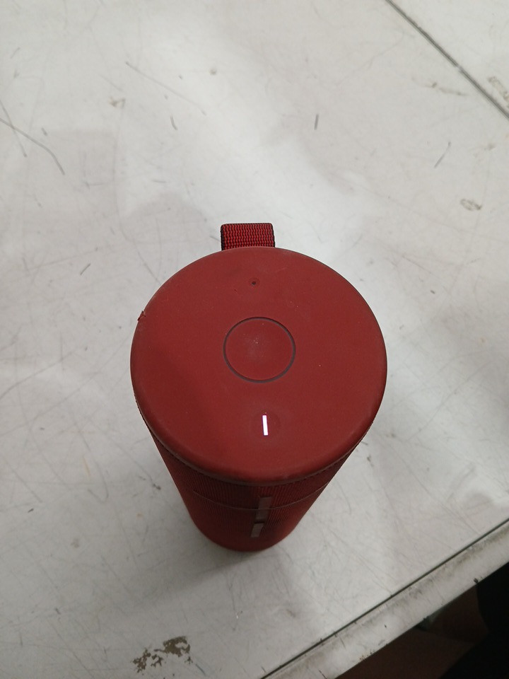 ULTIMATE EARS MEGABOOM 3 PORTABLE WATERPROOF WIRELESS BLUETOOTH SPEAKER - RED (MODEL:‎ s-00171) image 6